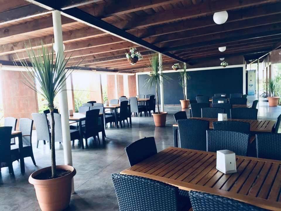 Andamati Beach Resort Grigoleti Kültér fotó